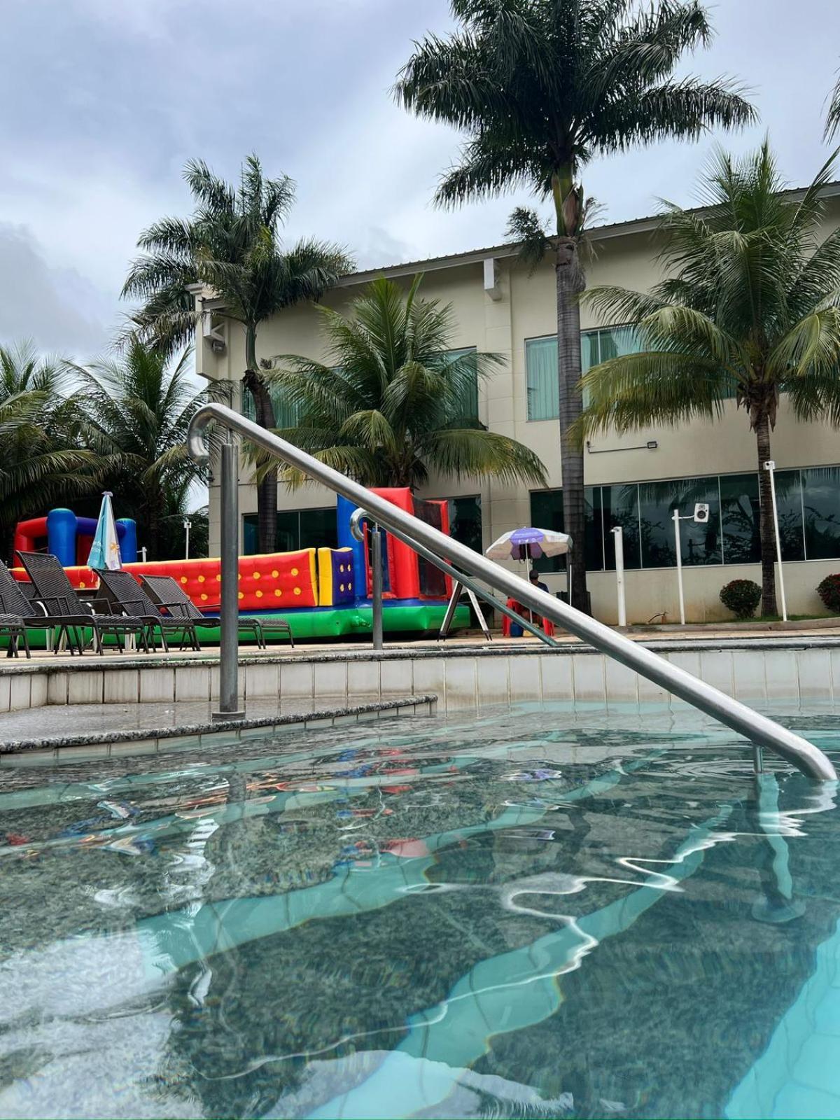 Apto Completo Com Parque Aquatico 24 Horas Lacqua Diroma Caldas Novas Zewnętrze zdjęcie